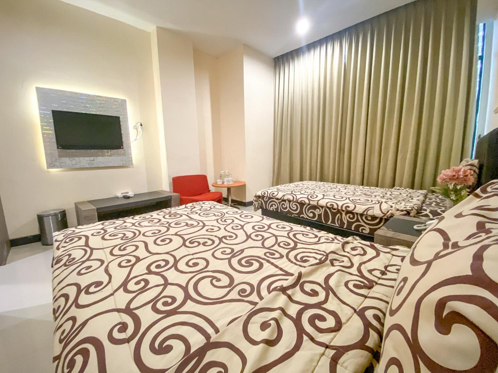 Utc Hotel Semarang Kültér fotó